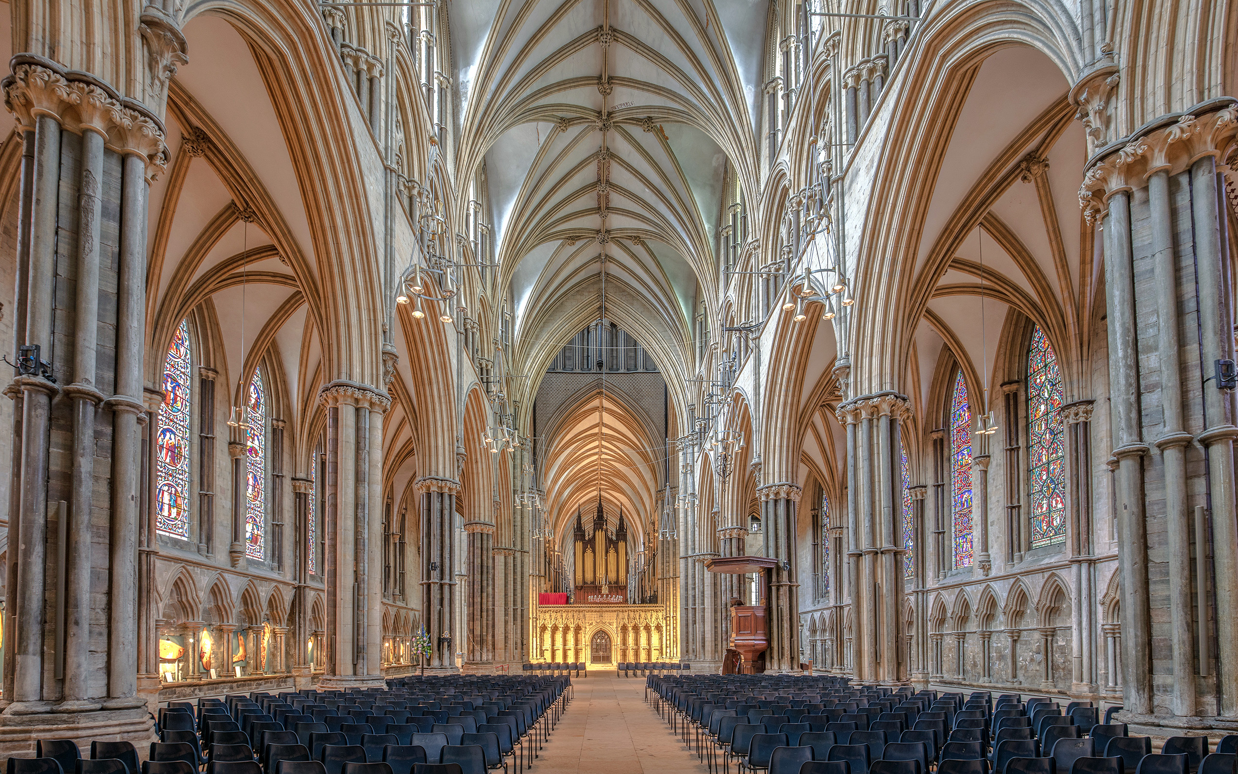 lincoln cathedral tour